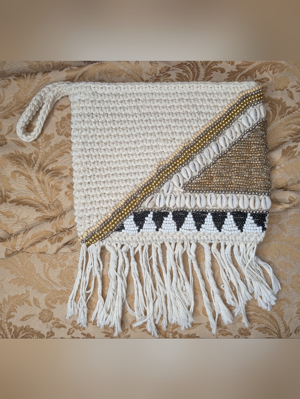 Woman's White Boho Woven Clutch Boho Bag Shells Beads & Fringe Zip Closure